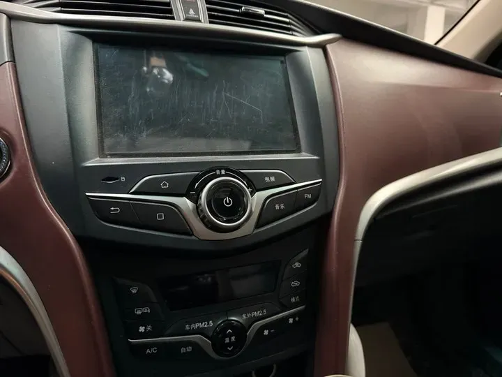 2014 BYD G5 1.5T 154HP L4 6MT,autocango,china used car exporter,china ev exporter,chinese used car exporter,chinese used ev exporter