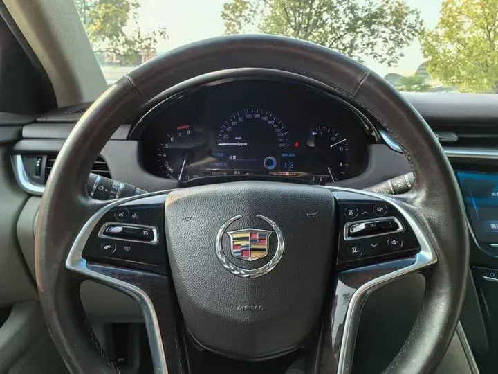 2015 Cadillac XTS 2.0T 269HP L4 6AT,autocango,china used car exporter,china ev exporter,chinese used car exporter,chinese used ev exporter