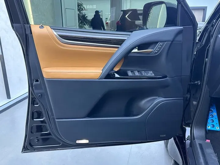 2009 Lexus LX 5.7L 367HP V8 6AT,autocango,china used car exporter,china ev exporter,chinese used car exporter,chinese used ev exporter