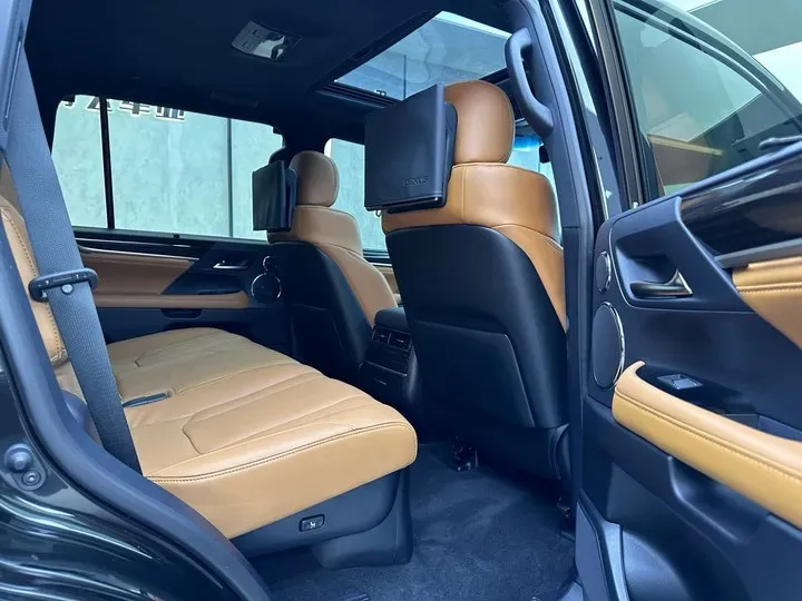 2009 Lexus LX 5.7L 367HP V8 6AT,autocango,china used car exporter,china ev exporter,chinese used car exporter,chinese used ev exporter