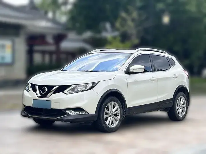 2016 Nissan Qashqai 2.0L 150HP L4 CVT
