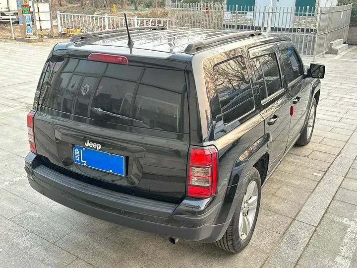 2013 Jeep Patriot 2.4L 170HP L4 CVT,autocango,china used car exporter,china ev exporter,chinese used car exporter,chinese used ev exporter