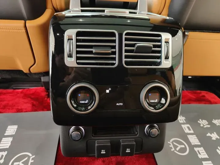 2020 Mansory Range Rover 3.0T 400HP L6 8AT,autocango,china used car exporter,china ev exporter,chinese used car exporter,chinese used ev exporter