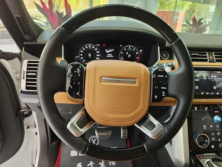 2020 Mansory Range Rover 3.0T 400HP L6 8AT,autocango,china used car exporter,china ev exporter,chinese used car exporter,chinese used ev exporter