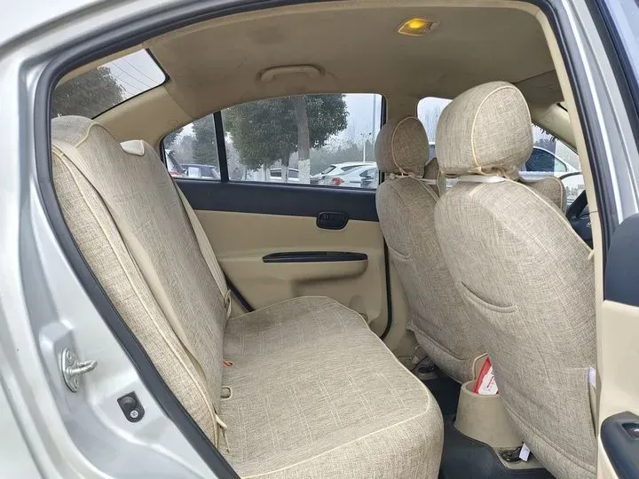 2011 Hyundai Accent 1.4L 95HP L4 5MT,autocango,china used car exporter,china ev exporter,chinese used car exporter,chinese used ev exporter