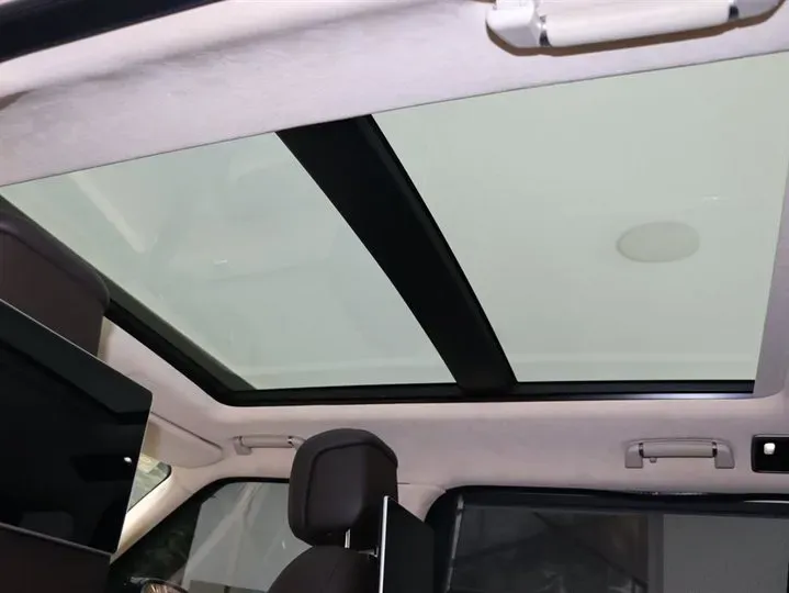 2020 Mansory Range Rover 3.0T 400HP L6 8AT,autocango,china used car exporter,china ev exporter,chinese used car exporter,chinese used ev exporter