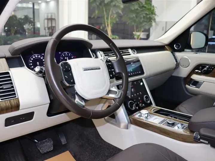 2020 Mansory Range Rover 3.0T 400HP L6 8AT,autocango,china used car exporter,china ev exporter,chinese used car exporter,chinese used ev exporter