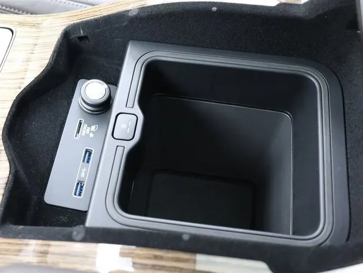 2020 Mansory Range Rover 3.0T 400HP L6 8AT,autocango,china used car exporter,china ev exporter,chinese used car exporter,chinese used ev exporter