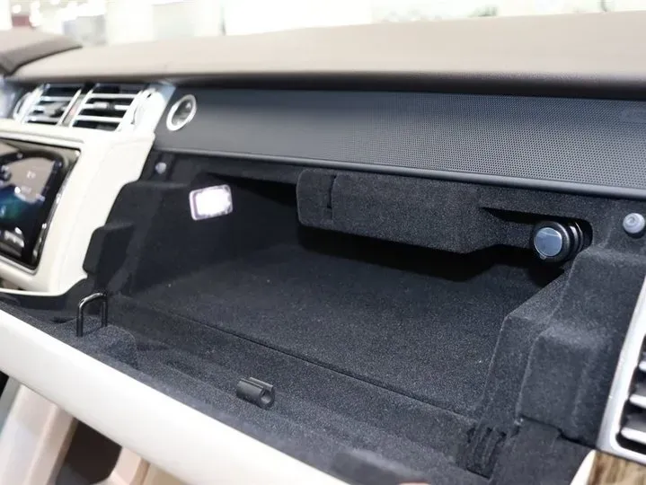 2020 Mansory Range Rover 3.0T 400HP L6 8AT,autocango,china used car exporter,china ev exporter,chinese used car exporter,chinese used ev exporter