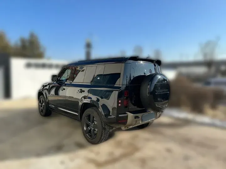 2022 Land Rover Defender 3.0T 400HP L6 8AT,autocango,china used car exporter,china ev exporter,chinese used car exporter,chinese used ev exporter