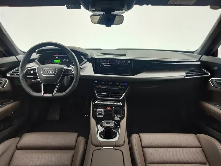 2023 Audi RS e-tron GT 2AT BEV 93.4KWH,autocango,china used car exporter,china ev exporter,chinese used car exporter,chinese used ev exporter