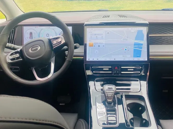 2024 GAC Trumpchi M8 2.0T 252HP L4 8AT,autocango,china used car exporter,china ev exporter,chinese used car exporter,chinese used ev exporter