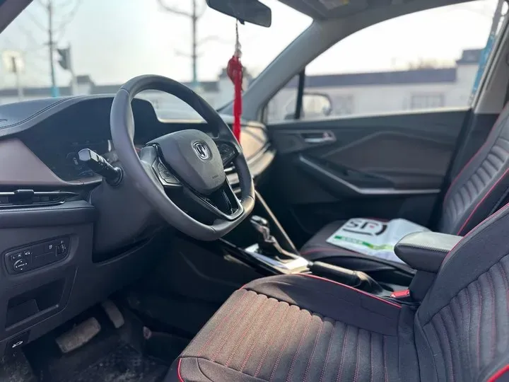 2019 ChangAn CS15 1.5L 107HP L4 5DCT,autocango,china used car exporter,china ev exporter,chinese used car exporter,chinese used ev exporter