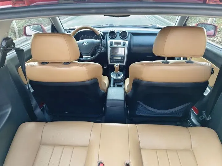 2006 Hyundai Coupe 2.0L 143HP L4 4AT,autocango,china used car exporter,china ev exporter,chinese used car exporter,chinese used ev exporter