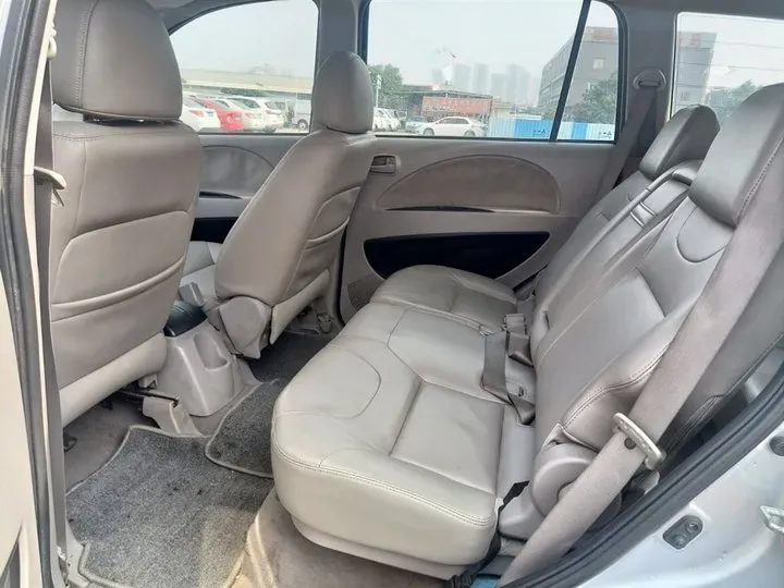 2011 Mitsubishi Zinger 2.0L 170HP L4 5MT,autocango,china used car exporter,china ev exporter,chinese used car exporter,chinese used ev exporter