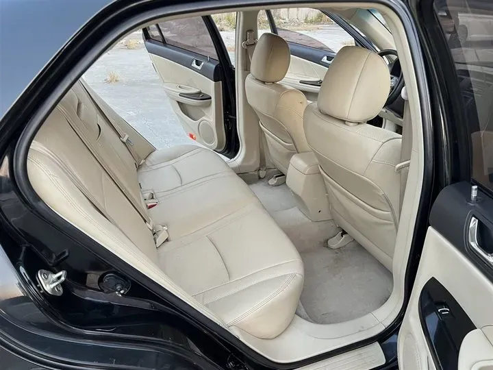 2013 BYD G6 1.5T 154HP L4 6MT,autocango,china used car exporter,china ev exporter,chinese used car exporter,chinese used ev exporter