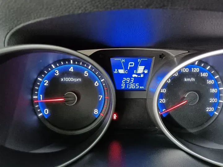 2015 Hyundai ix35 2.0L 160HP L4 6AT,autocango,china used car exporter,china ev exporter,chinese used car exporter,chinese used ev exporter