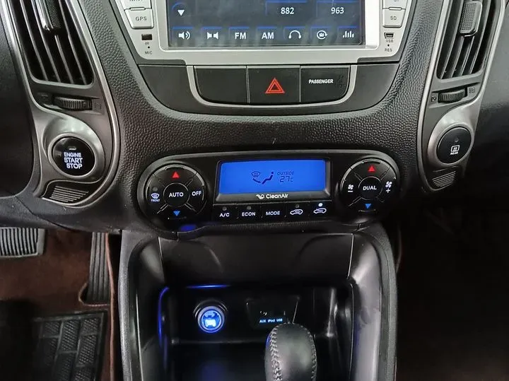 2015 Hyundai ix35 2.0L 160HP L4 6AT,autocango,china used car exporter,china ev exporter,chinese used car exporter,chinese used ev exporter