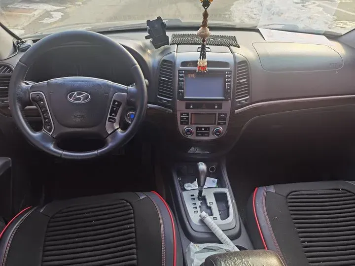 2010 Hyundai Santafe Classic 2.4L 174HP L4 6AT,autocango,china used car exporter,china ev exporter,chinese used car exporter,chinese used ev exporter