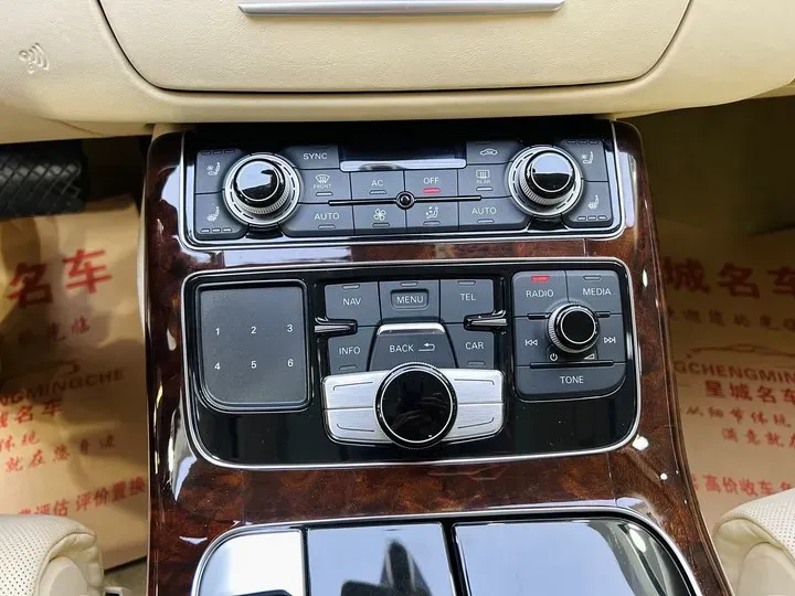 2013 Audi A8 6.3L 500HP W12 8AT,autocango,china used car exporter,china ev exporter,chinese used car exporter,chinese used ev exporter