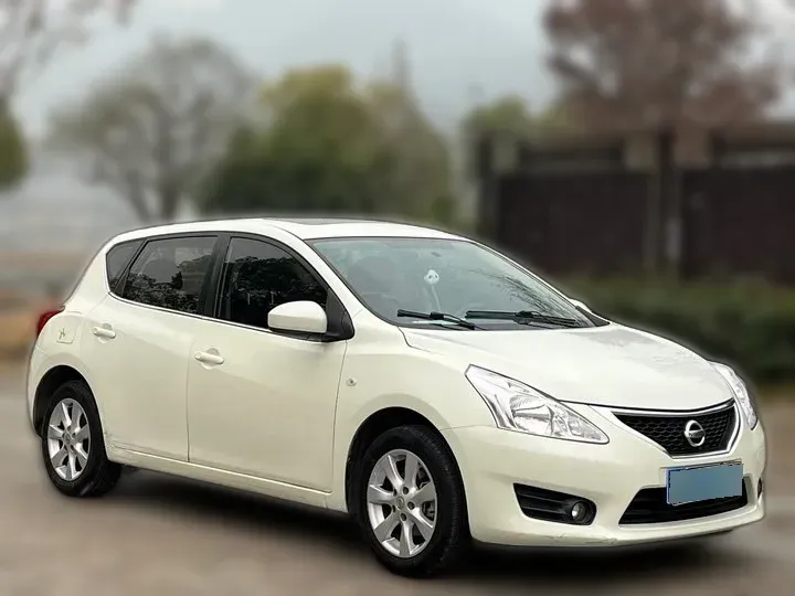 2014 Nissan Tiida 1.6L 126HP L4 CVT,autocango,china used car exporter,china ev exporter,chinese used car exporter,chinese used ev exporter
