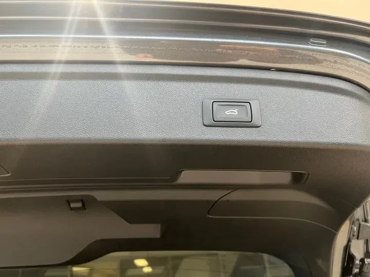 2022 Audi A3 1.4T 150HP L4 7DCT,autocango,china used car exporter,china ev exporter,chinese used car exporter,chinese used ev exporter