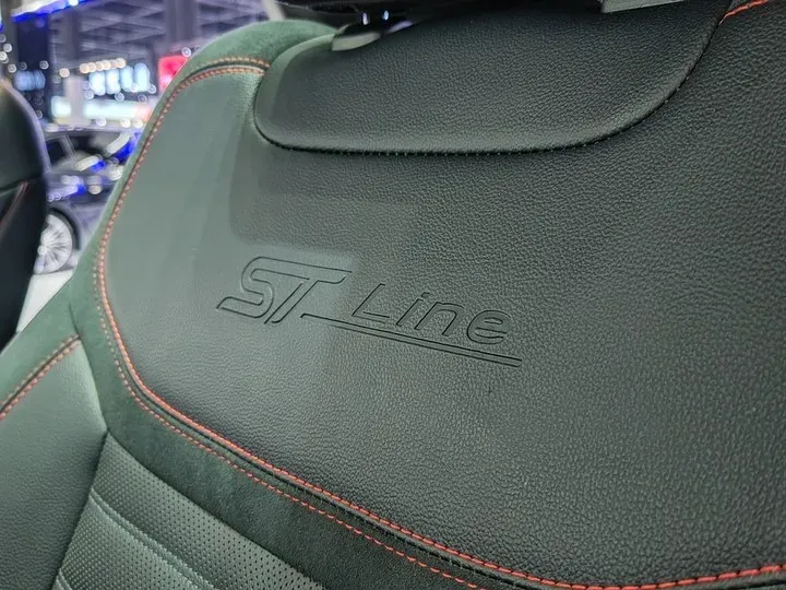 2023 Ford Explorer 2.3T 276HP L4 10AT,autocango,china used car exporter,china ev exporter,chinese used car exporter,chinese used ev exporter