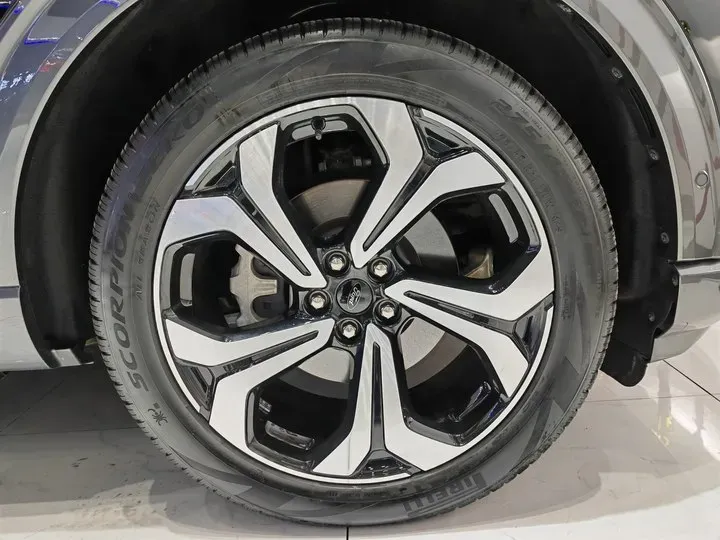 2023 Ford Explorer 2.3T 276HP L4 10AT,autocango,china used car exporter,china ev exporter,chinese used car exporter,chinese used ev exporter