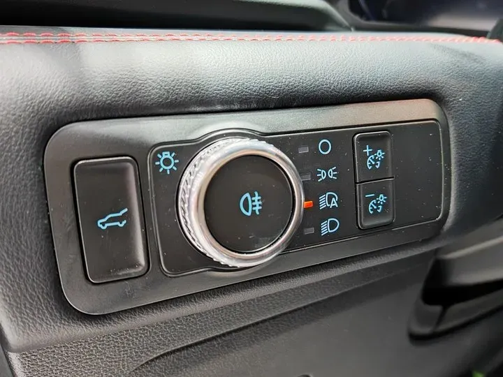 2023 Ford Explorer 2.3T 276HP L4 10AT,autocango,china used car exporter,china ev exporter,chinese used car exporter,chinese used ev exporter