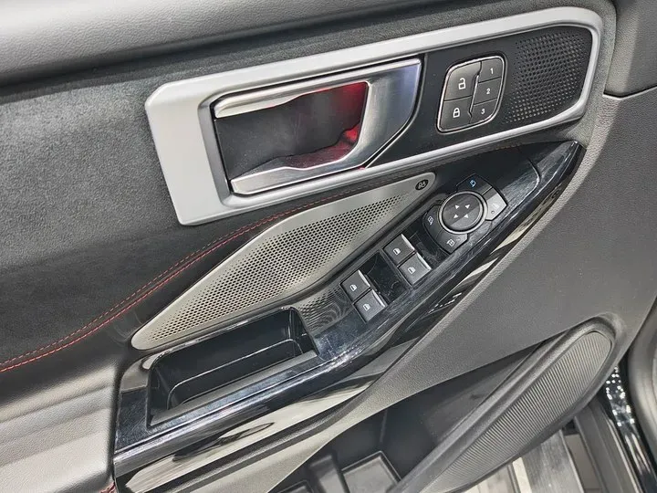 2023 Ford Explorer 2.3T 276HP L4 10AT,autocango,china used car exporter,china ev exporter,chinese used car exporter,chinese used ev exporter