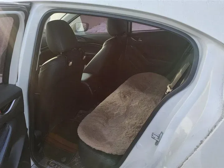 2017 Mazda 3 Axela 2.0L 158HP L4 6AT,autocango,china used car exporter,china ev exporter,chinese used car exporter,chinese used ev exporter