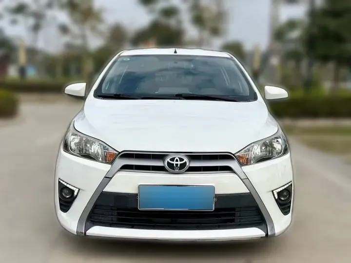2016 Toyota Yaris L 1.5L 107HP L4 4AT,autocango,china used car exporter,china ev exporter,chinese used car exporter,chinese used ev exporter