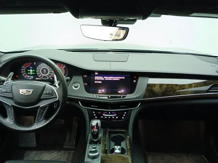 2021 Cadillac CT6 2.0T 237HP L4 10AT,autocango,china used car exporter,china ev exporter,chinese used car exporter,chinese used ev exporter