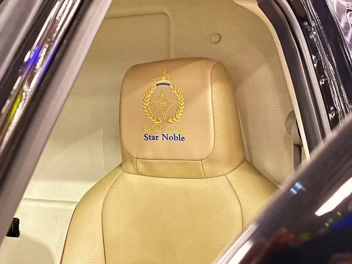 2011 Ford E350 5.4L 258HP V8 5AT,autocango,china used car exporter,china ev exporter,chinese used car exporter,chinese used ev exporter