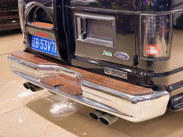 2011 Ford E350 5.4L 258HP V8 5AT,autocango,china used car exporter,china ev exporter,chinese used car exporter,chinese used ev exporter