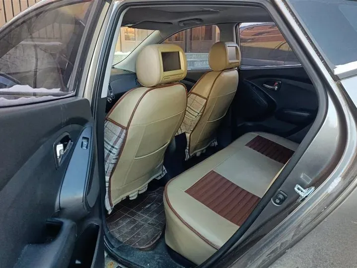 2013 Hyundai ix35 2.0L 165HP L4 6AT,autocango,china used car exporter,china ev exporter,chinese used car exporter,chinese used ev exporter