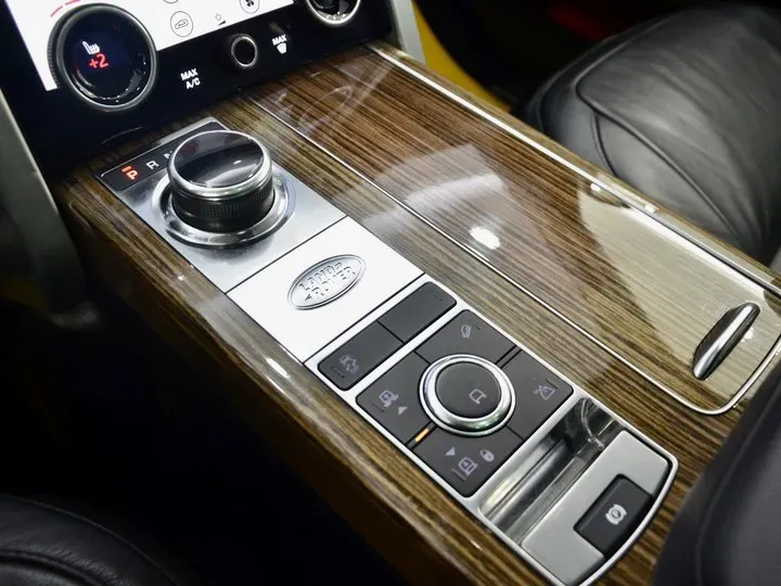 2020 Mansory Range Rover 3.0T 400HP L6 8AT,autocango,china used car exporter,china ev exporter,chinese used car exporter,chinese used ev exporter