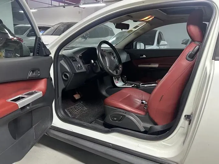 2012 Volvo C30 2.0L 145HP L4 6DCT,autocango,china used car exporter,china ev exporter,chinese used car exporter,chinese used ev exporter