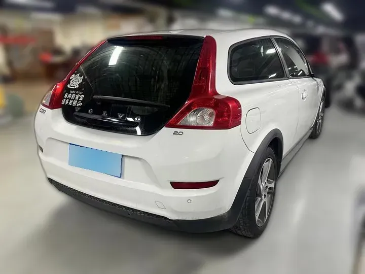 2012 Volvo C30 2.0L 145HP L4 6DCT,autocango,china used car exporter,china ev exporter,chinese used car exporter,chinese used ev exporter