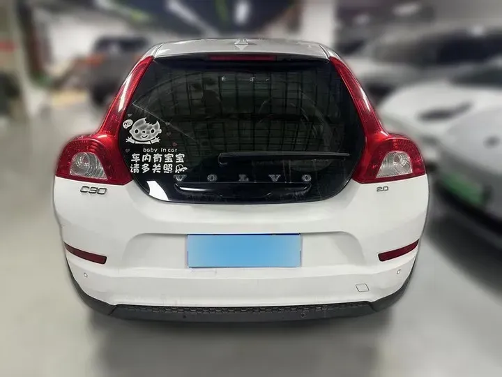 2012 Volvo C30 2.0L 145HP L4 6DCT,autocango,china used car exporter,china ev exporter,chinese used car exporter,chinese used ev exporter