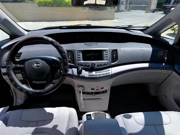 2014 BYD e6 BEV 57KWH,autocango,china used car exporter,china ev exporter,chinese used car exporter,chinese used ev exporter