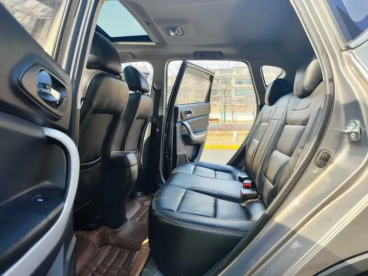 2015 ChangAn CS35 1.6L 125HP L4 4AT,autocango,china used car exporter,china ev exporter,chinese used car exporter,chinese used ev exporter