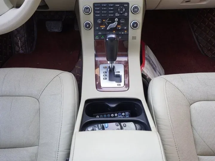 2007 Volvo S80 3.0T 285HP L6 6AT,autocango,china used car exporter,china ev exporter,chinese used car exporter,chinese used ev exporter