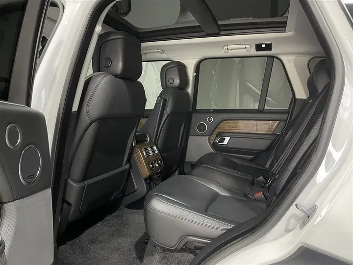 2020 Mansory Range Rover 3.0T 400HP L6 8AT,autocango,china used car exporter,china ev exporter,chinese used car exporter,chinese used ev exporter