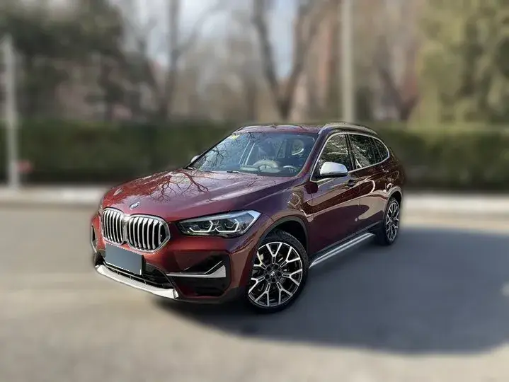 2022 BMW X1 2.0T 192HP L4 8AT