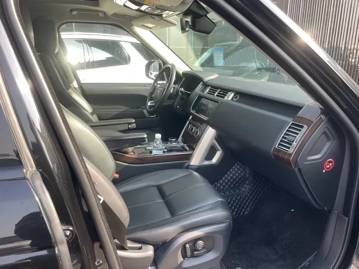 2020 Mansory Range Rover 3.0T 400HP L6 8AT,autocango,china used car exporter,china ev exporter,chinese used car exporter,chinese used ev exporter