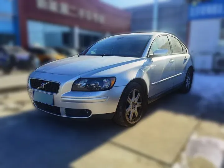 2006 Volvo S40 2.4L 170HP L5 5AT,autocango,china used car exporter,china ev exporter,chinese used car exporter,chinese used ev exporter