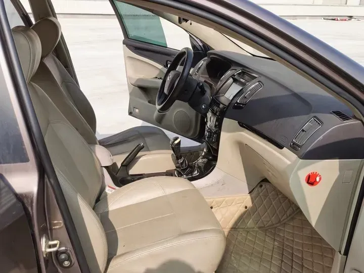 2013 Geely GC7 1.5L 109HP L4 5MT,autocango,china used car exporter,china ev exporter,chinese used car exporter,chinese used ev exporter