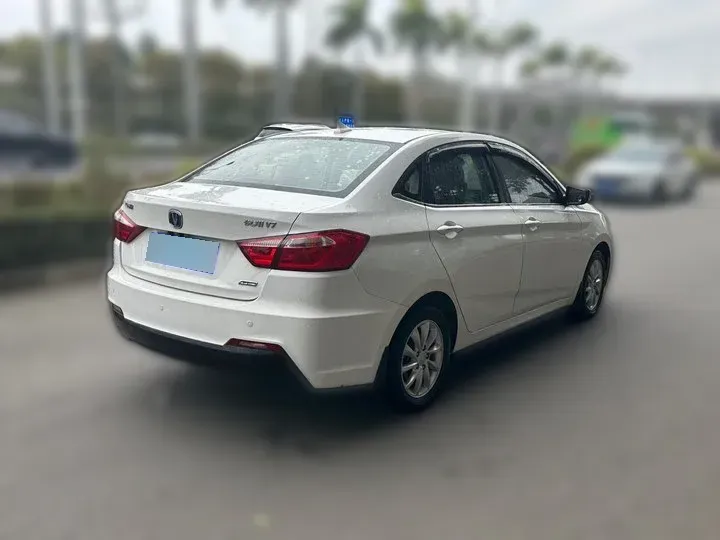 2016 ChangAn Alsvin V7 1.6L 124HP L4 5MT,autocango,china used car exporter,china ev exporter,chinese used car exporter,chinese used ev exporter