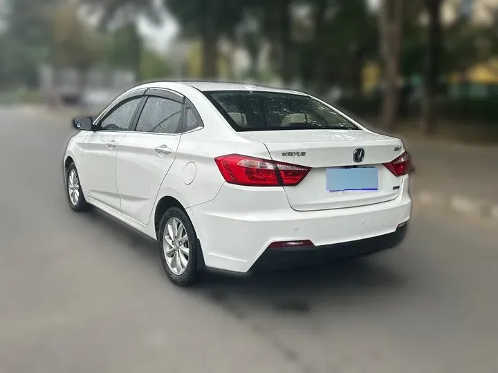 2016 ChangAn Alsvin V7 1.6L 124HP L4 5MT,autocango,china used car exporter,china ev exporter,chinese used car exporter,chinese used ev exporter